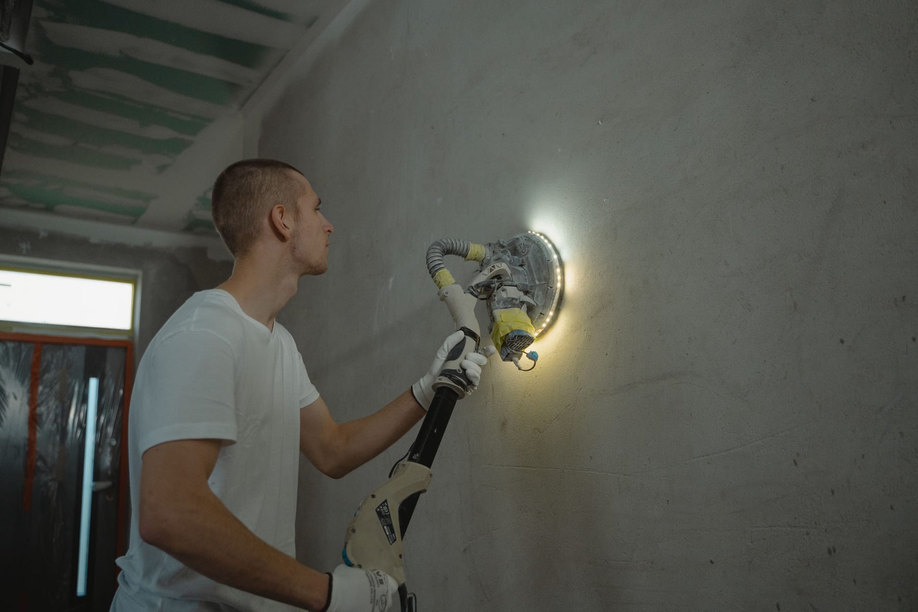 Wall surface preparation before painting Wall surface preparation before painting
